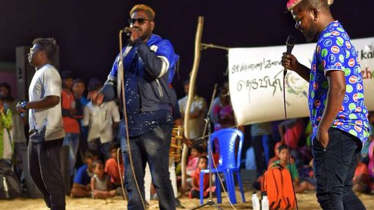 മോദിയെ കുറിച്ച് പാട്ട്; പാ രഞ്ജിത്തിന്റെ ബാന്റിനെ വിലക്കി പൊലീസ് മോദിയെ കുറിച്ച് പാട്ട്; പാ രഞ്ജിത്തിന്റെ ബാന്റിനെ വിലക്കി പൊലീസ്