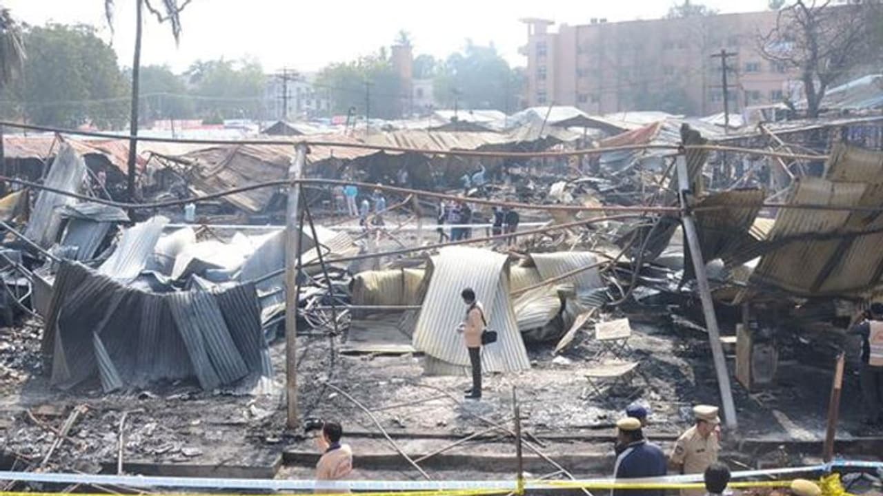 ఎగ్జిబిషన్ సోసైటీ కీలక నిర్ణయాలు: పరిహారం చెల్లింపు ఎగ్జిబిషన్ సోసైటీ కీలక నిర్ణయాలు: పరిహారం చెల్లింపు