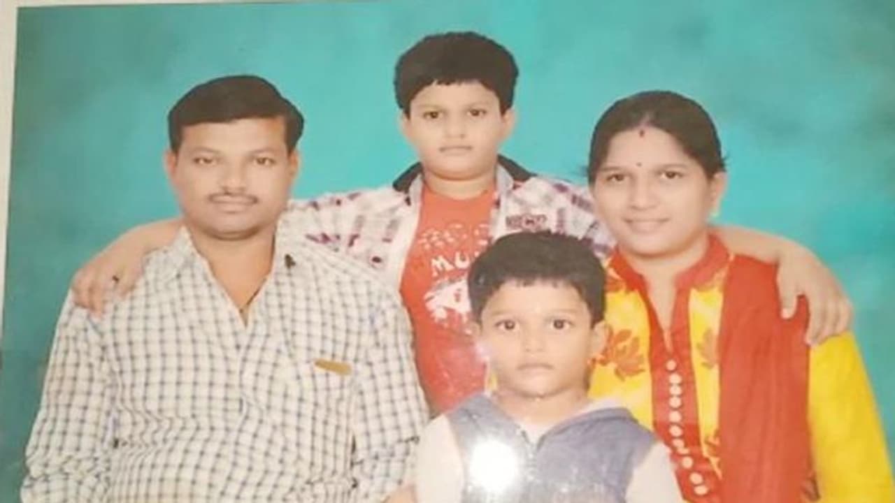 వైద్యుడితో అక్రమసంబంధం: భర్త కిడ్నాప్...దారుణ హత్య వైద్యుడితో అక్రమసంబంధం: భర్త కిడ్నాప్...దారుణ హత్య