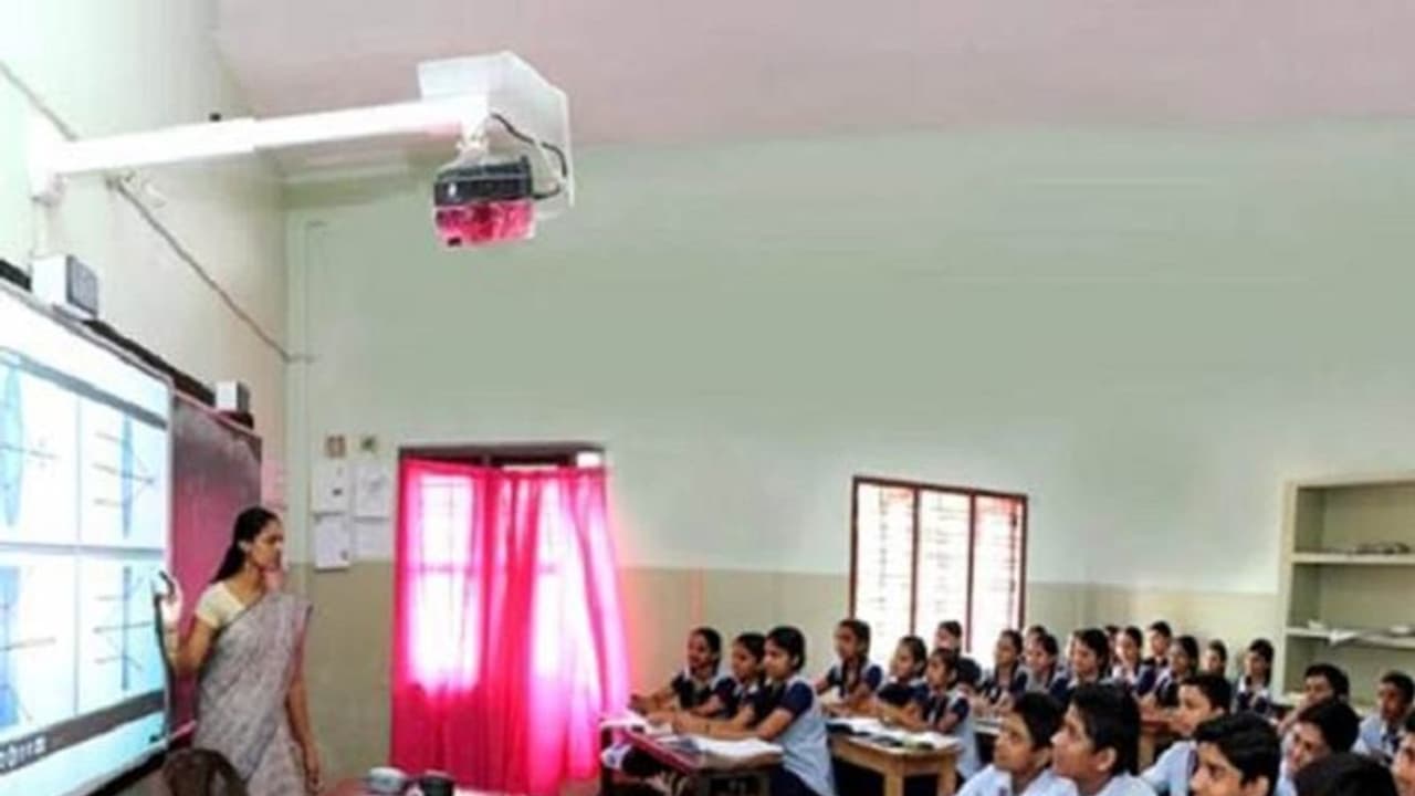 ഹൈ ടെക്ക് ആകാന് കൂട്ടാര് എസ്എന്എല്പി സ്കൂളും; നടപ്പാക്കുന്നത് 25 ലക്ഷത്തിന്റെ പദ്ധതി ഹൈ ടെക്ക് ആകാന് കൂട്ടാര് എസ്എന്എല്പി സ്കൂളും; നടപ്പാക്കുന്നത് 25 ലക്ഷത്തിന്റെ പദ്ധതി