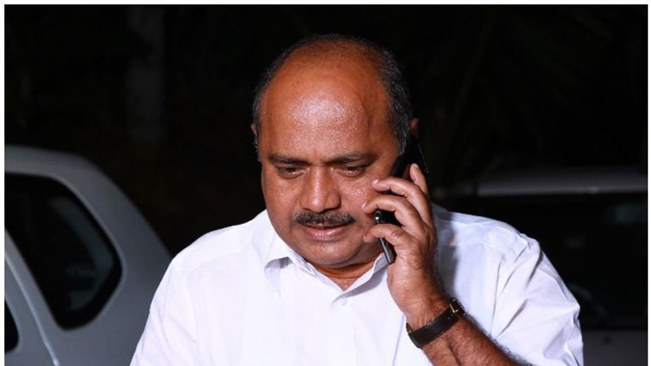 ജനാധിപത്യ കേരള കോൺഗ്രസ് പിരിച്ചുവിട്ടു, ഇനി കേരള കോൺഗ്രസ് ജോസഫ് വിഭാഗത്തിനൊപ്പം ജനാധിപത്യ കേരള കോൺഗ്രസ് പിരിച്ചുവിട്ടു, ഇനി കേരള കോൺഗ്രസ് ജോസഫ് വിഭാഗത്തിനൊപ്പം