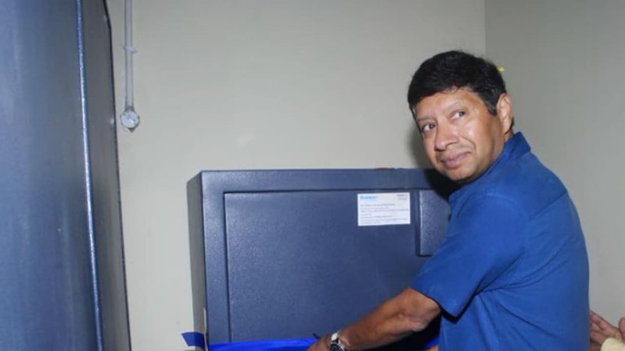 జయరాం హత్య: కనిపించని మేనకోడలు శిఖాచౌదరి జయరాం హత్య: కనిపించని మేనకోడలు శిఖాచౌదరి