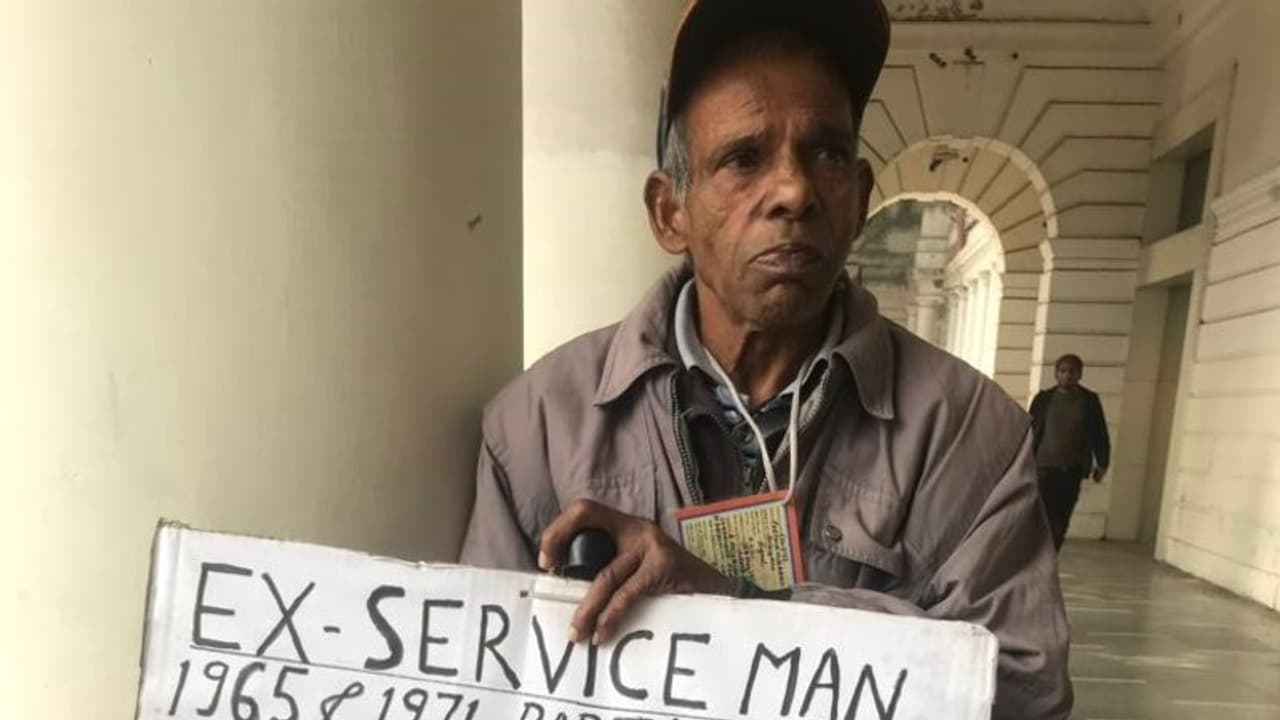 ಸಂಕಷ್ಟದಲ್ಲಿದ್ದ ಮಾಜಿ ಯೋಧನಿಗೆ ನೆರವಾದ ಗಂಭೀರ್..!