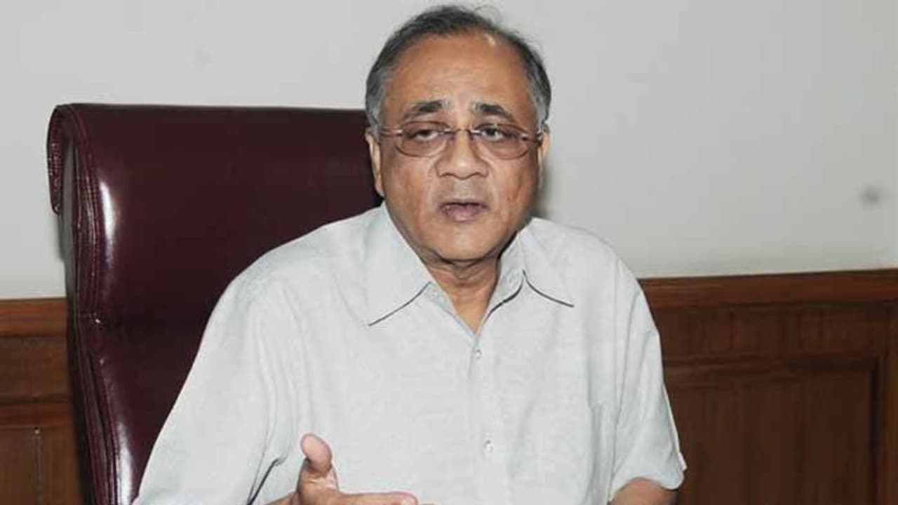 కాంగ్రెస్‌కు మాజీ కేంద్రమంత్రి కిశోర్ చంద్రదేవ్ రాజీనామా (వీడియో)