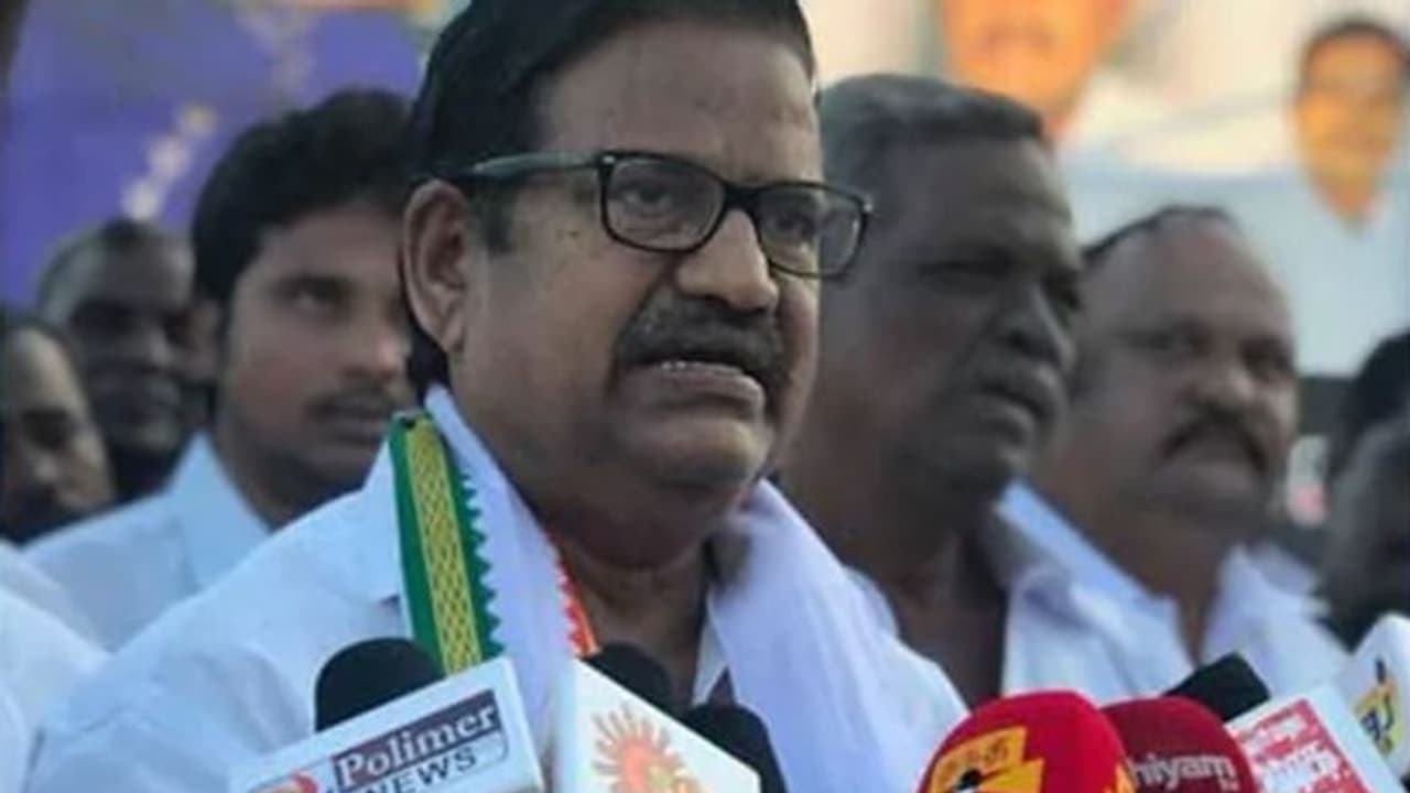 பிரியங்கா காந்தி கைது விவகாரம்… தமிழக காங்கிரஸ் வெளியிட்ட அதிரடி அறிவிப்பு… பிரியங்கா காந்தி கைது விவகாரம்… தமிழக காங்கிரஸ் வெளியிட்ட அதிரடி அறிவிப்பு…