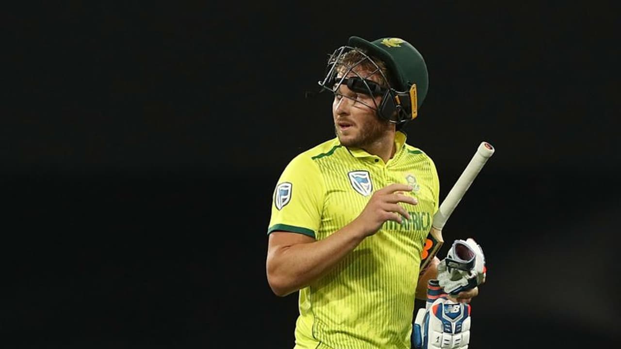 'ഞാന് ഈ ലോകത്തെ ഏറ്റവും മോശം ക്യാപ്റ്റന്'; ഇങ്ങനെ പറയാന് മില്ലര്ക്കെ കഴിയൂ 'ഞാന് ഈ ലോകത്തെ ഏറ്റവും മോശം ക്യാപ്റ്റന്'; ഇങ്ങനെ പറയാന് മില്ലര്ക്കെ കഴിയൂ