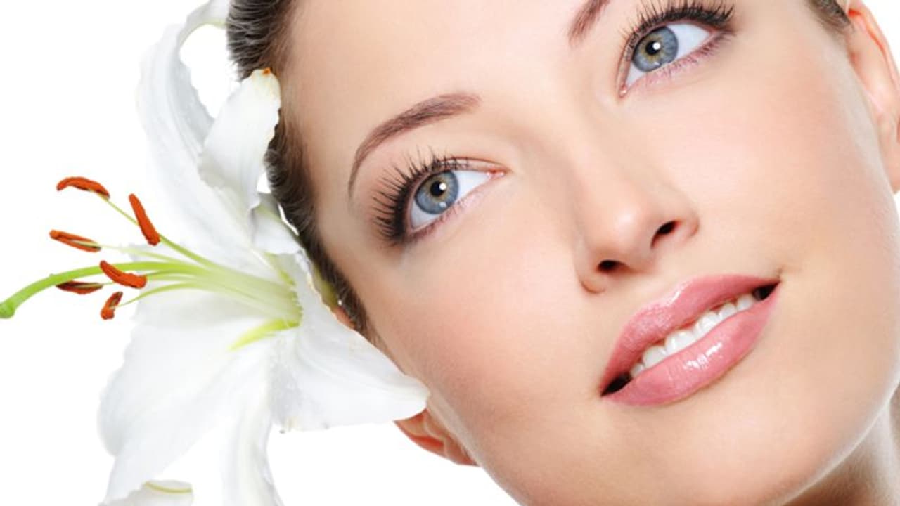 മുഖ സൗന്ദര്യത്തിന് ഗ്ലിസറിൻ; ഉപയോഗിക്കേണ്ട വിധം മുഖ സൗന്ദര്യത്തിന് ഗ്ലിസറിൻ; ഉപയോഗിക്കേണ്ട വിധം