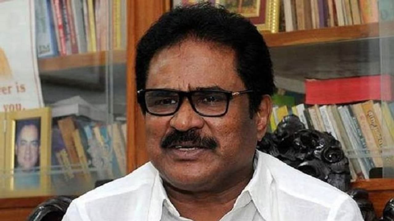 தேநீர் விருந்து குறித்த அண்ணாமலை கருத்துக்கு கண்டனம்... சரமாரி கேள்வி எழுப்பிய திருநாவுகரசர்!!