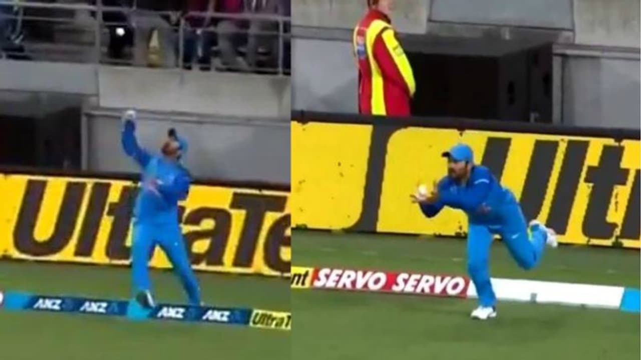 కార్తీక్ స్టన్నింగ్ క్యాచ్ చూశారా..? కార్తీక్ స్టన్నింగ్ క్యాచ్ చూశారా..?