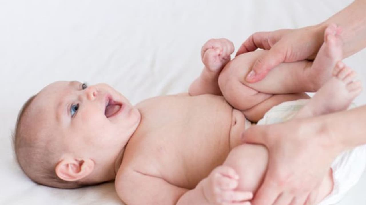 ഡയപ്പറിന്റെ ഉപയോഗം; അമ്മമാർ ശ്രദ്ധിക്കേണ്ട കാര്യങ്ങൾ ഡയപ്പറിന്റെ ഉപയോഗം; അമ്മമാർ ശ്രദ്ധിക്കേണ്ട കാര്യങ്ങൾ