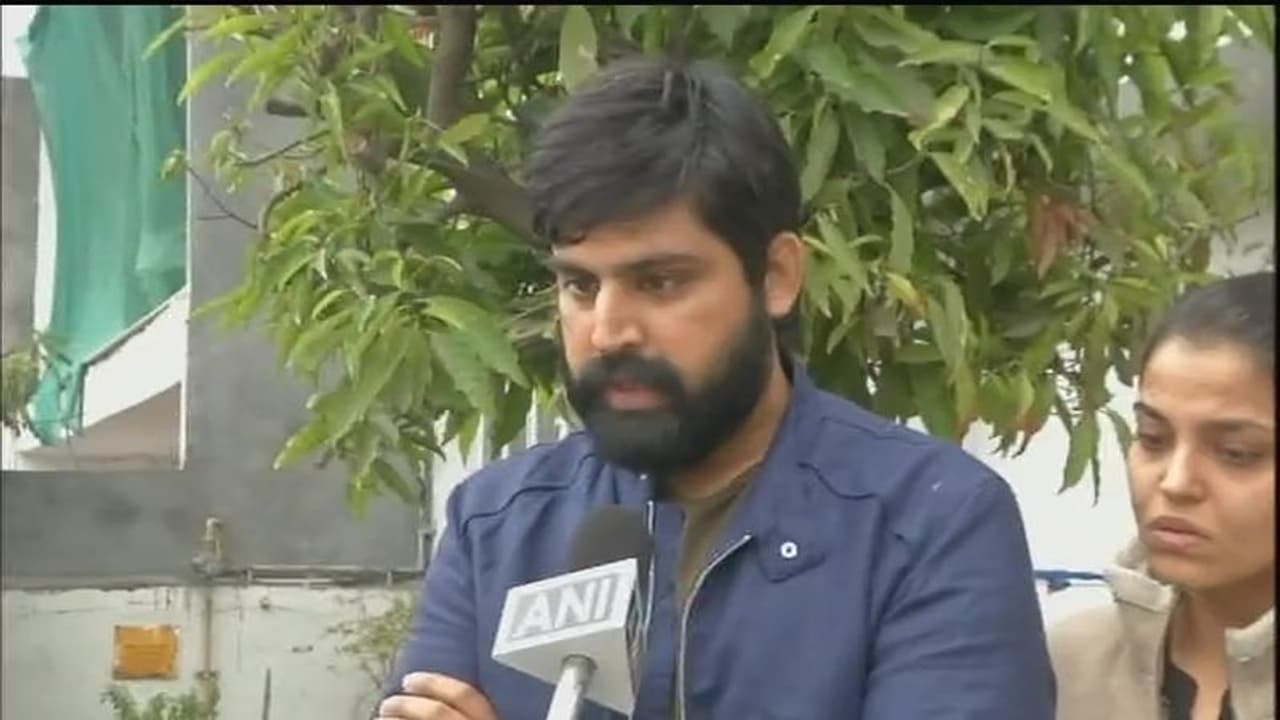 Brother of Samir Abrol, IAF pilot killed in Mirage 2000 crash, blames rundown fighter jets, seeks justice