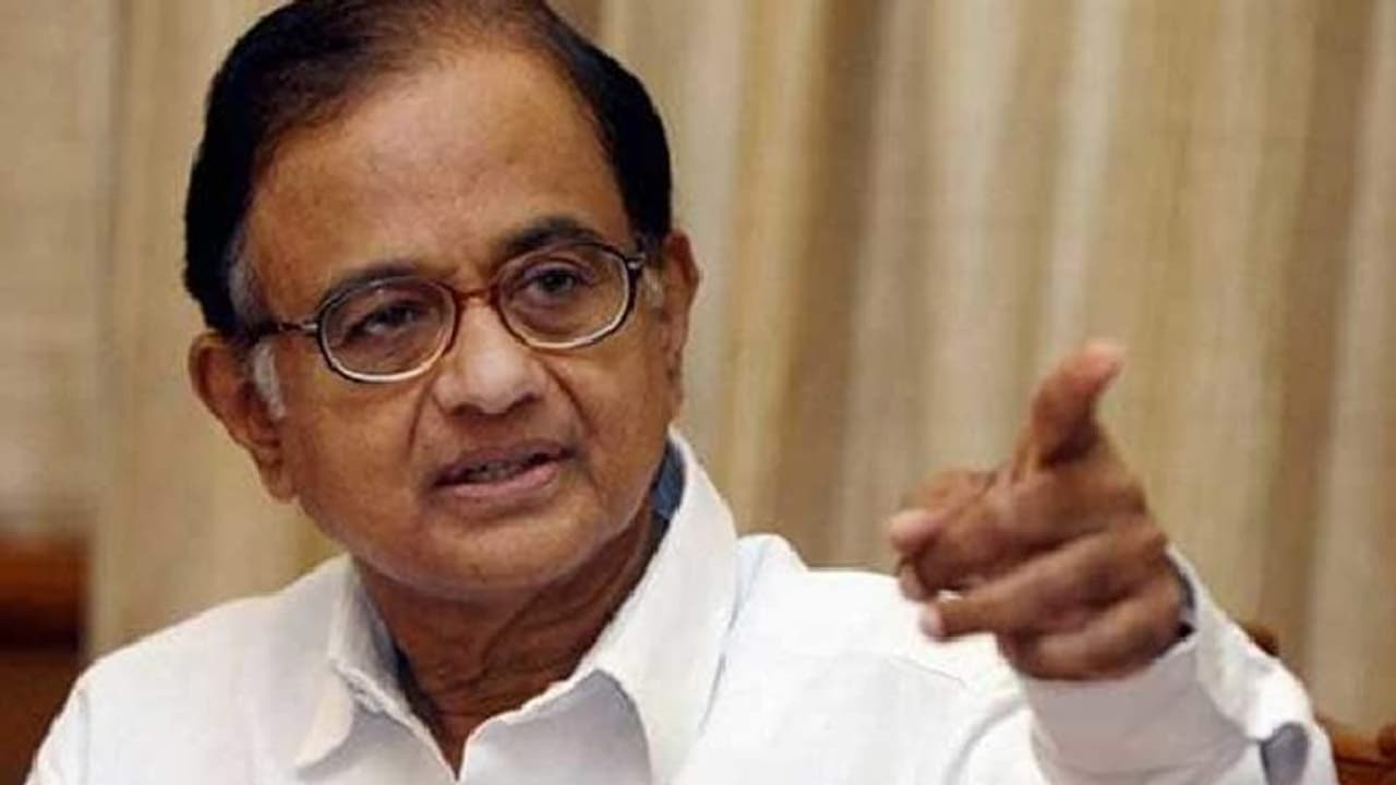 ಬೂಂ ಬೂಂ: ಮೋದಿ ಬೆಂಬಲಕ್ಕೆ ದೌಡಾಯಿಸಿದ ಚಿದಂಬರಂ! ಬೂಂ ಬೂಂ: ಮೋದಿ ಬೆಂಬಲಕ್ಕೆ ದೌಡಾಯಿಸಿದ ಚಿದಂಬರಂ!