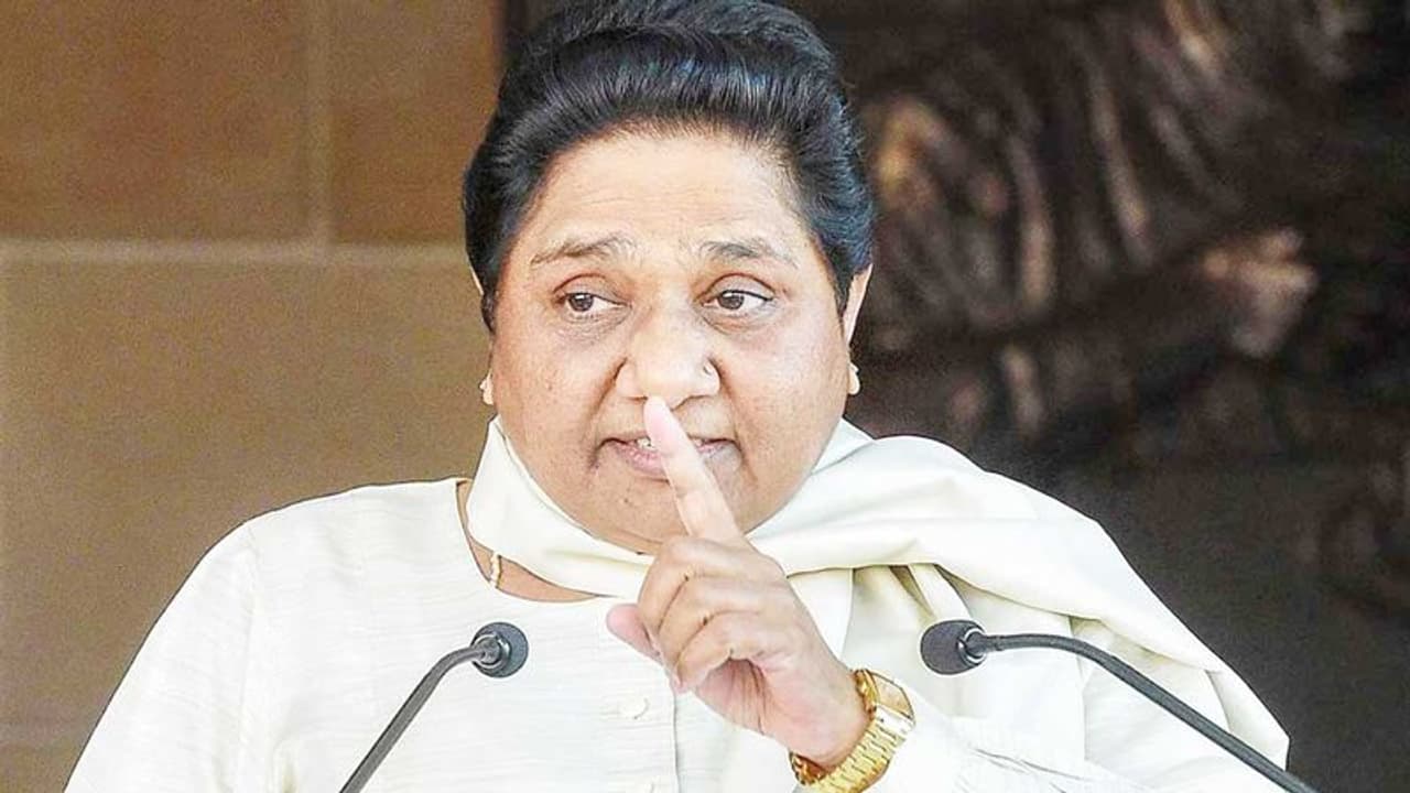 जानें सुप्रीम कोर्ट की टिप्पणी के बाद माया ने मीडिया को क्यों दी नसीहत
