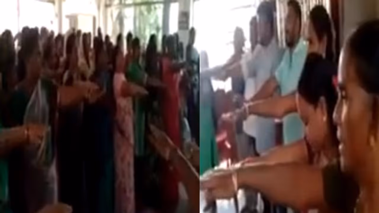 మంత్రి కొడుకు ఓవర్ యాక్షన్: టీడీపీకే ఓటేస్తామంటూ లబ్ధిదారులతో గుడిలో ప్రమాణం మంత్రి కొడుకు ఓవర్ యాక్షన్: టీడీపీకే ఓటేస్తామంటూ లబ్ధిదారులతో గుడిలో ప్రమాణం