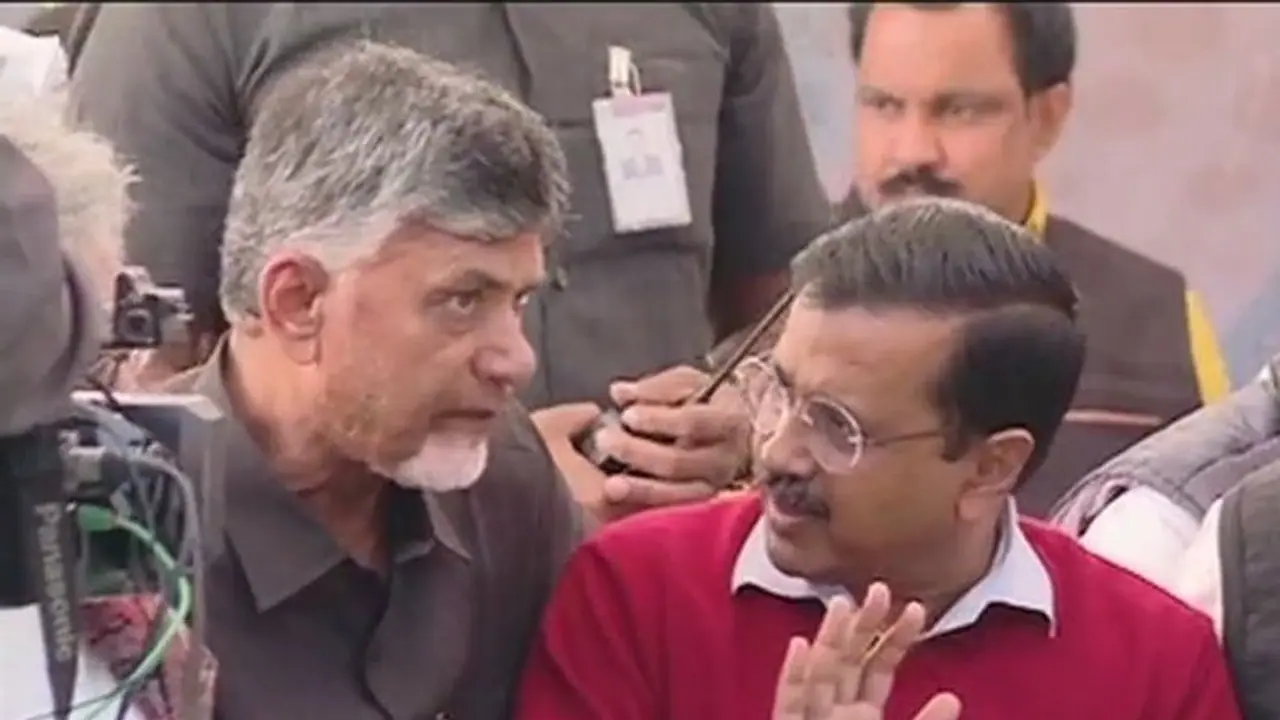अरविंद केजरीवाल बोले, नरेंद्र मोदी का बर्ताव पाकिस्तानी पीएम जैसा