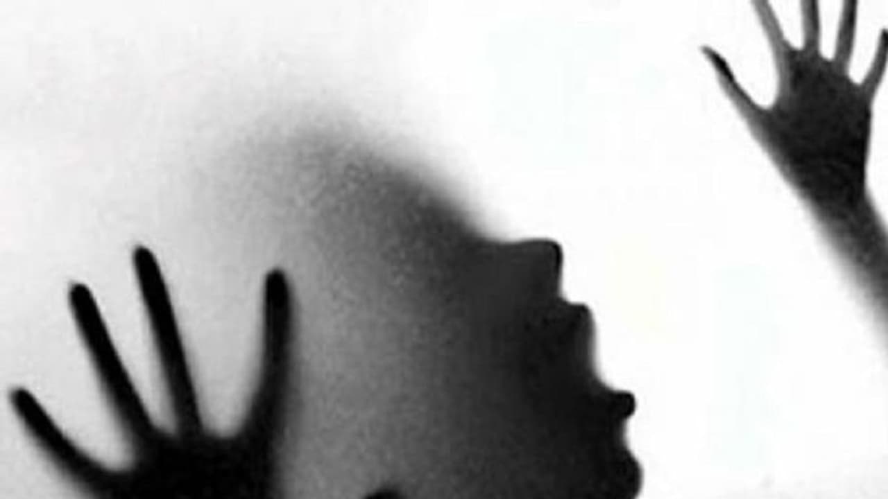 8 ವರ್ಷದ ಪಾಕ್ ಹಿಂದೂ ಬಾಲಕಿ ಮೇಲೆ ಸಾಮೂಹಿಕ ಅತ್ಯಾಚಾರ ನಡೆಸಿ ಕಣ್ಣು ಕಿತ್ತ ದುರುಳರು! 8 ವರ್ಷದ ಪಾಕ್ ಹಿಂದೂ ಬಾಲಕಿ ಮೇಲೆ ಸಾಮೂಹಿಕ ಅತ್ಯಾಚಾರ ನಡೆಸಿ ಕಣ್ಣು ಕಿತ್ತ ದುರುಳರು!