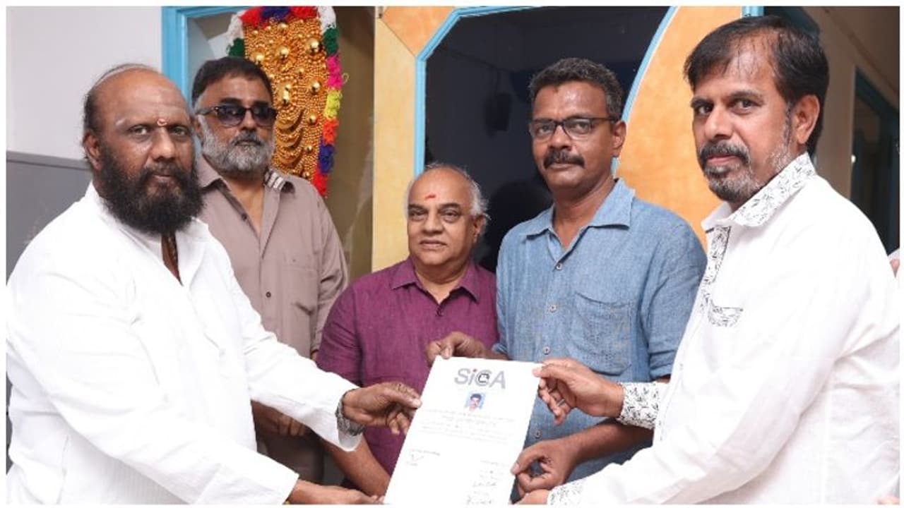 கோர்ட் வழக்கு, கட்டப்பஞ்சாயத்துகளை மீறி ஒட்டுமொத்தமாக வென்ற பி.சி.ஸ்ரீராம் அணி... கோர்ட் வழக்கு, கட்டப்பஞ்சாயத்துகளை மீறி ஒட்டுமொத்தமாக வென்ற பி.சி.ஸ்ரீராம் அணி...