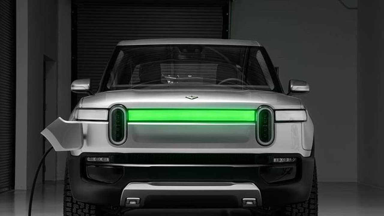 ರಿವಿಯಾನ್ ಮೋಟಾರ್ಸ್ ಖರೀದಿಸಲು ಮುಂದಾದ ಅಮೇಜಾನ್! ರಿವಿಯಾನ್ ಮೋಟಾರ್ಸ್ ಖರೀದಿಸಲು ಮುಂದಾದ ಅಮೇಜಾನ್!