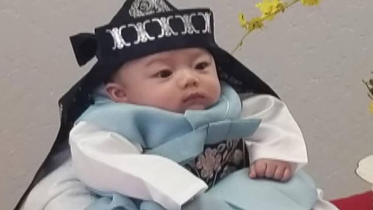 ఈ 100రోజుల పిల్లాడు.. ఇంటర్నెట్ కి రారాజు ఈ 100రోజుల పిల్లాడు.. ఇంటర్నెట్ కి రారాజు