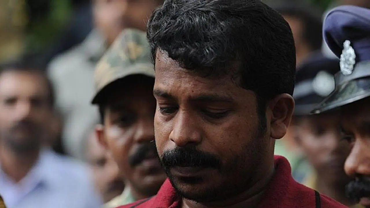 Chandrasekharan murder case convict calls, threatens jewellery owner from Kerala prison Chandrasekharan murder case convict calls, threatens jewellery owner from Kerala prison