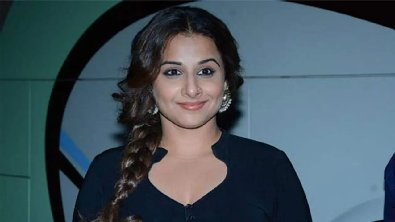 చెన్నైలో ఆ డైరెక్టర్ రూమ్ కి రమ్మన్నాడు.. విద్యాబాలన్ కామెంట్స్!