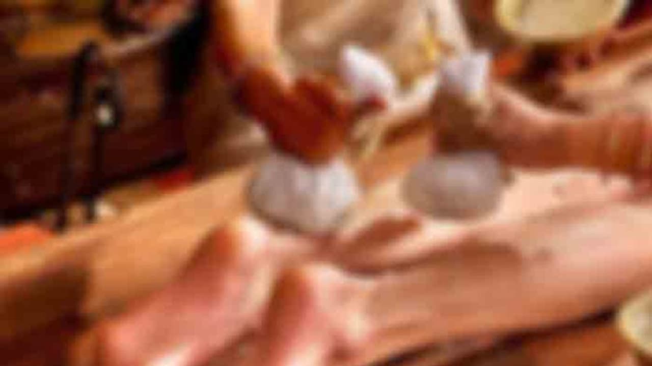 తండ్రి చనిపోలేదని, మృతదేహానికి ఆయుర్వేద చికిత్స చేయిస్తున్న ఐపీఎస్ తండ్రి చనిపోలేదని, మృతదేహానికి ఆయుర్వేద చికిత్స చేయిస్తున్న ఐపీఎస్