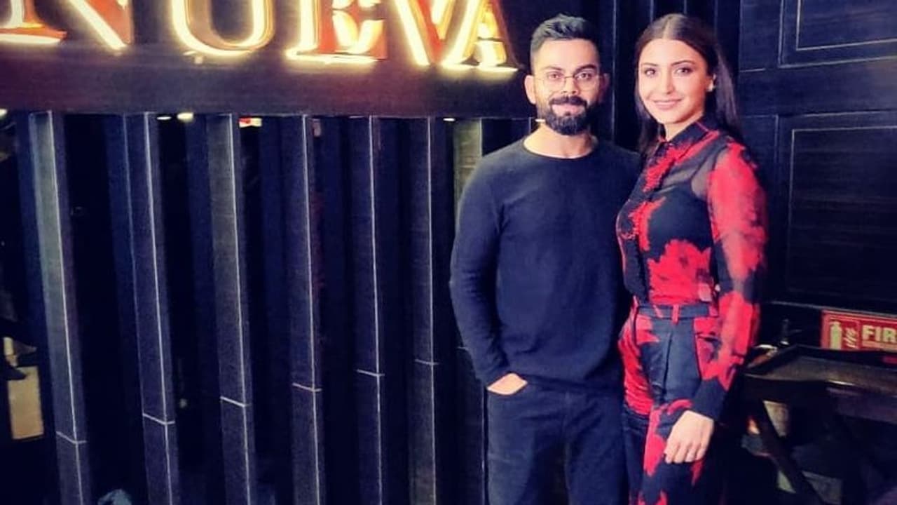 ವಿರುಷ್ಕಾ ಜೋಡಿಯಿಂದ ಪ್ರೇಮಿಗಳ ದಿನ ಆಚರಣೆ! ವಿರುಷ್ಕಾ ಜೋಡಿಯಿಂದ ಪ್ರೇಮಿಗಳ ದಿನ ಆಚರಣೆ!