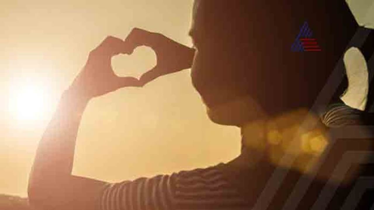 ಇಂದು ಪ್ರೇಮಿಗಳ ದಿನ: ನಾವಿದ್ದೇವು ಸುದ್ದಿ ರೂಪದಲ್ಲಿ ನಿಮ್ಮೊಂದಿಗೆ ಅನುದಿನ! ಇಂದು ಪ್ರೇಮಿಗಳ ದಿನ: ನಾವಿದ್ದೇವು ಸುದ್ದಿ ರೂಪದಲ್ಲಿ ನಿಮ್ಮೊಂದಿಗೆ ಅನುದಿನ!