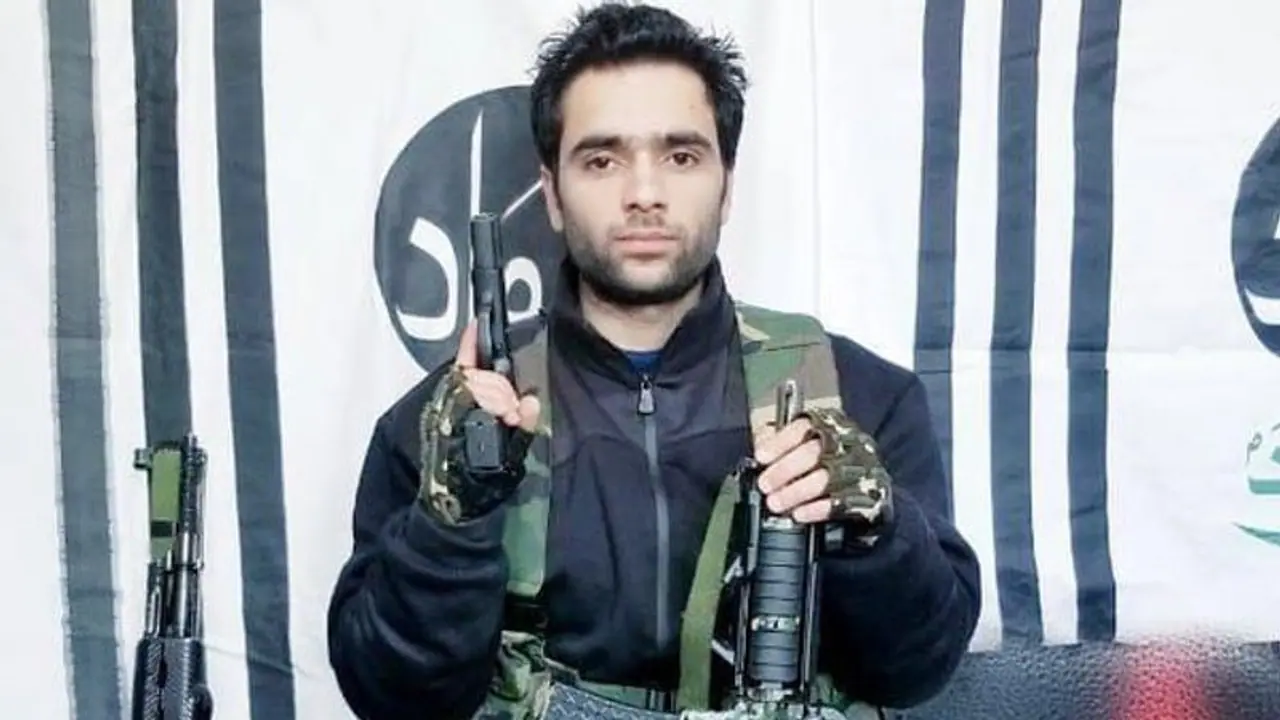 ಮಗ ಮಾಡಿದ್ದು ಸರಿಯಲ್ಲ: ಉಗ್ರನ ತಂದೆ ಹೇಳಿದ್ದು ಇದೊಂದೇ ಅಲ್ಲ! ಮಗ ಮಾಡಿದ್ದು ಸರಿಯಲ್ಲ: ಉಗ್ರನ ತಂದೆ ಹೇಳಿದ್ದು ಇದೊಂದೇ ಅಲ್ಲ!