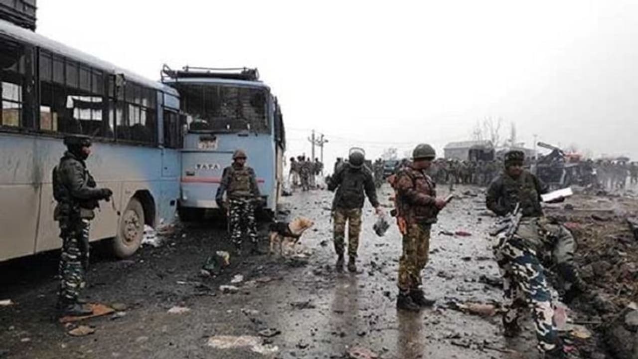 #PulwamaRevenge:इन दस तरीकों से पुलवामा हमले का बदला ले सकता है भारत