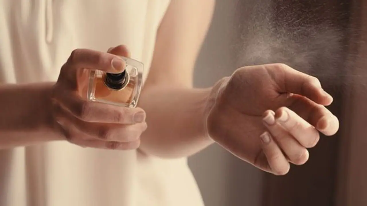 আপনি যদি পারফিউম পছন্দ করেন তবে কেনার সময় এই বিষয়গুলি মাথায় রাখুন