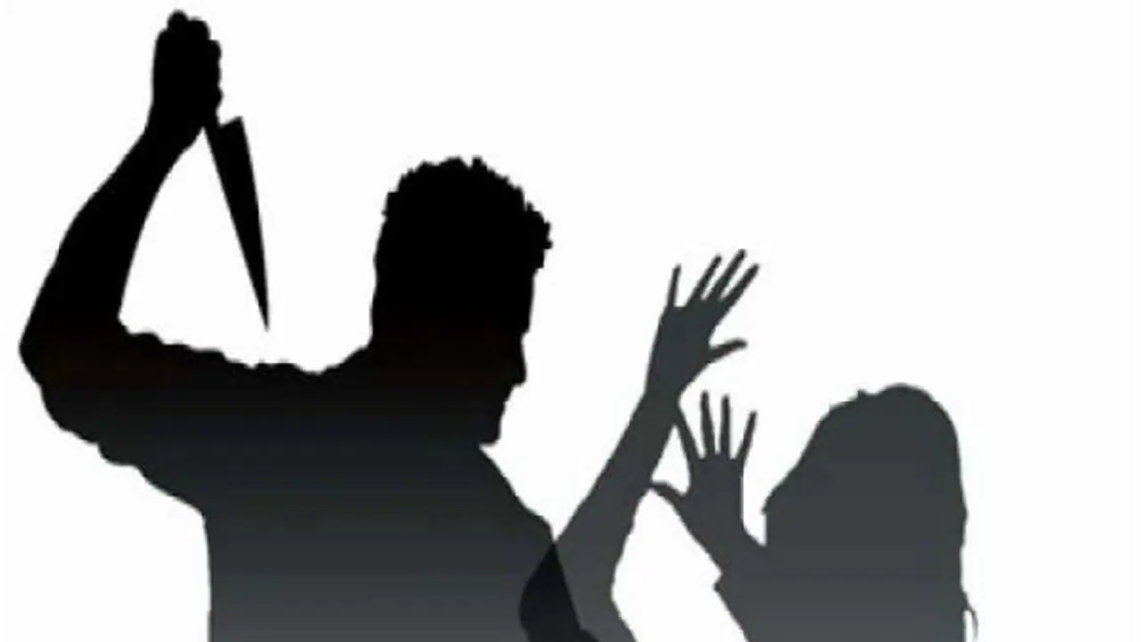 గుంటూరు జిల్లాలో మరో జ్యోతి : తెనాలిలో యువతి గొంతు కోసిన యువకుడు గుంటూరు జిల్లాలో మరో జ్యోతి : తెనాలిలో యువతి గొంతు కోసిన యువకుడు