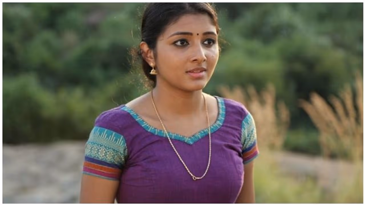 ’நடிகர் அபி சரவணன் ஒரு பக்கா ஃபிராடு...பெண்களை நம்பவைத்து ஏமாற்றுபவர்’...கமிஷனர் அலுவலகத்தில் கதறிய நடிகை அதிதி... ’நடிகர் அபி சரவணன் ஒரு பக்கா ஃபிராடு...பெண்களை நம்பவைத்து ஏமாற்றுபவர்’...கமிஷனர் அலுவலகத்தில் கதறிய நடிகை அதிதி...