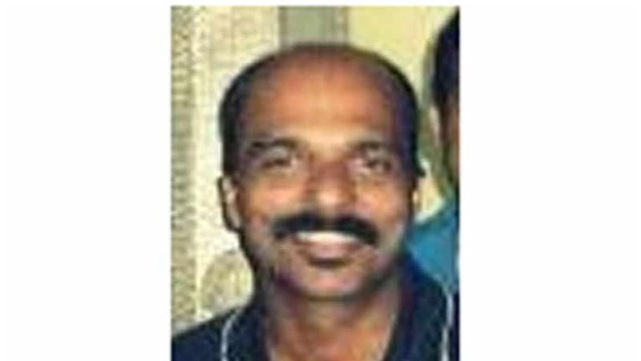 എസ്ബിഐ ജീവനക്കാരന്റെ ആത്മഹത്യ: ആരോപണവുമായി ബാങ്ക് എംപ്ലോയീസ് അസോസിയേഷൻ എസ്ബിഐ ജീവനക്കാരന്റെ ആത്മഹത്യ: ആരോപണവുമായി ബാങ്ക് എംപ്ലോയീസ് അസോസിയേഷൻ