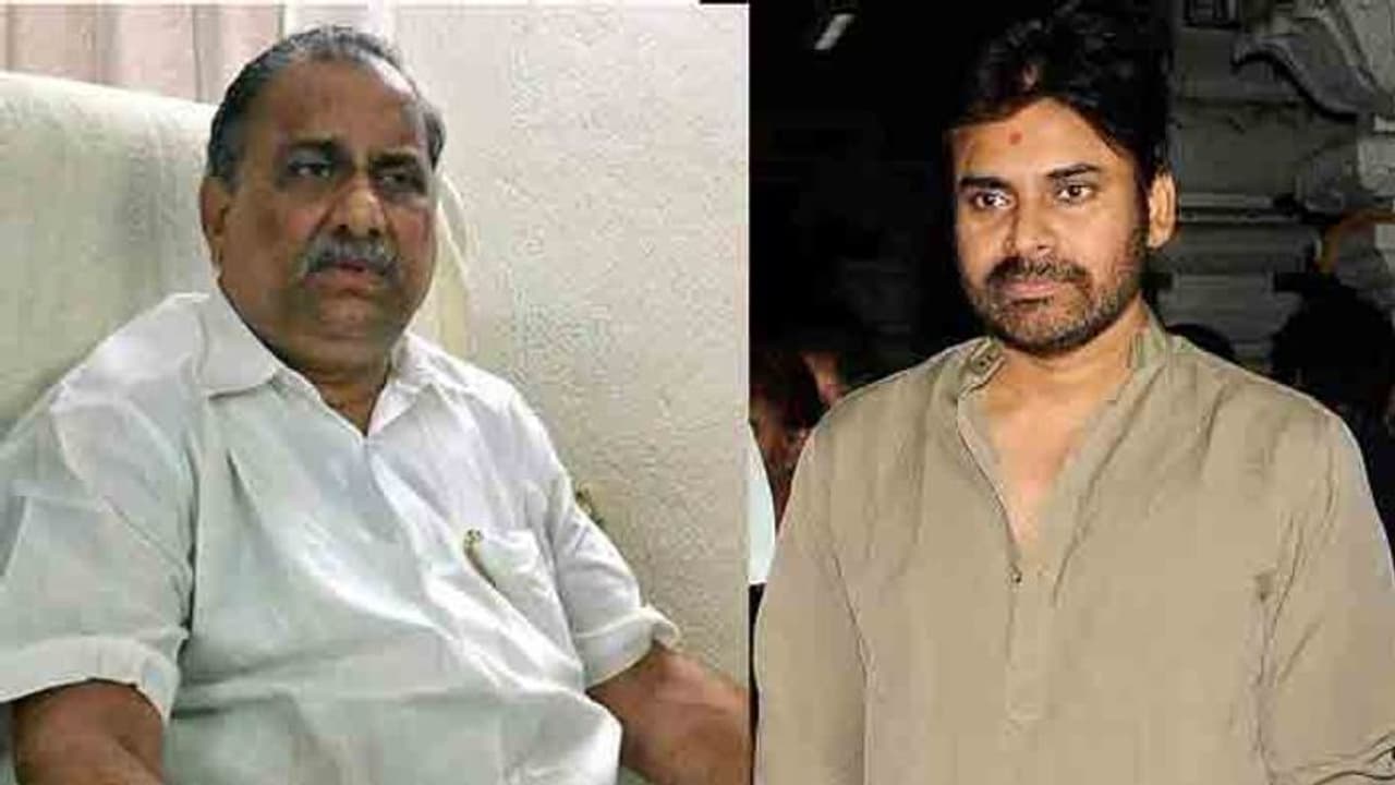 పవన్ను బూతులు తిట్టిన ద్వారంపూడిని ఏమీ అనరా: ముద్రగడకు టీడీపీ కౌంటర్ పవన్ను బూతులు తిట్టిన ద్వారంపూడిని ఏమీ అనరా: ముద్రగడకు టీడీపీ కౌంటర్