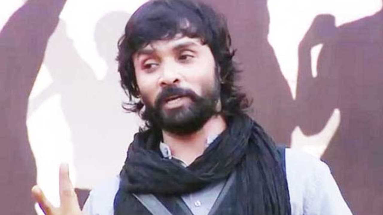 கமலுக்கு விழா எடுத்தால் அ.தி.மு.க. மிரட்டுமோன்னு பயந்து நடுங்குறாய்ங்க நடிகருங்க:சீறும் சிநேகன்.