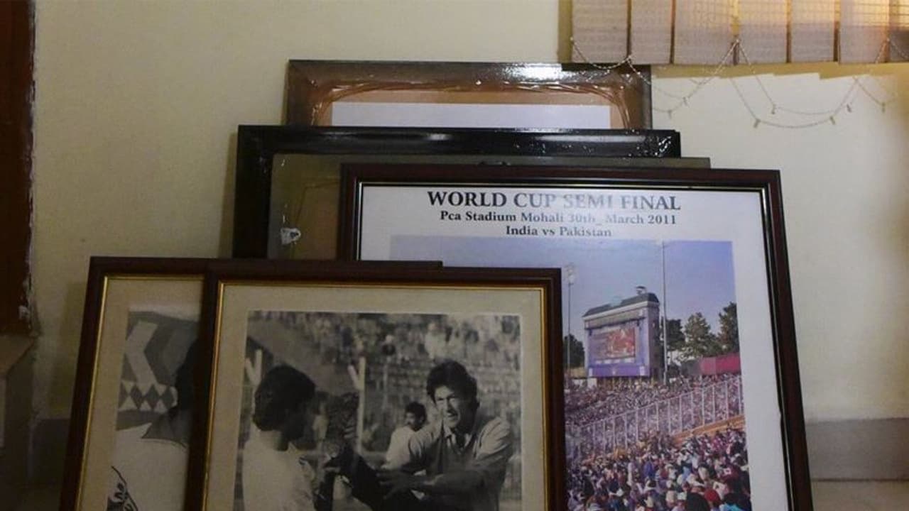 ಮೊಹಾಲಿ ಕ್ರೀಡಾಂಗಣದಲ್ಲಿ ಪಾಕ್ ಕ್ರಿಕೆಟಿಗರ ಫೋಟೋ ತೆರವು! ಮೊಹಾಲಿ ಕ್ರೀಡಾಂಗಣದಲ್ಲಿ ಪಾಕ್ ಕ್ರಿಕೆಟಿಗರ ಫೋಟೋ ತೆರವು!