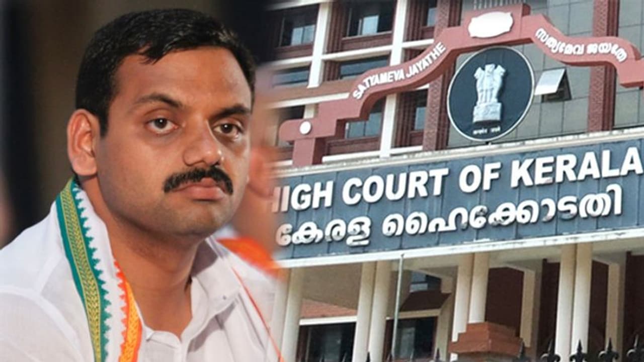 അപ്രതീക്ഷിത ഹര്ത്താൽ പ്രഖ്യാപനം; യൂത്ത് കോൺഗ്രസിനെതിരെ ഹൈക്കോടതി സ്വമേധയാ കേസെടുത്തു അപ്രതീക്ഷിത ഹര്ത്താൽ പ്രഖ്യാപനം; യൂത്ത് കോൺഗ്രസിനെതിരെ ഹൈക്കോടതി സ്വമേധയാ കേസെടുത്തു