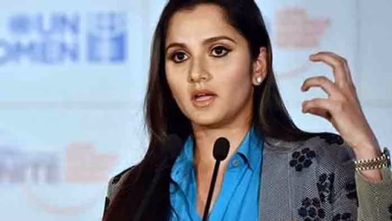 జవాన్లకు సంతాపం, నెటిజన్లపై ఫైర్: ఉద్వేగంతో సానియా పోస్ట్ జవాన్లకు సంతాపం, నెటిజన్లపై ఫైర్: ఉద్వేగంతో సానియా పోస్ట్