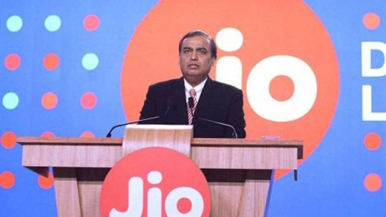 ಟಿಲಿಕಾಂ ಕಂಪನಿಗಳಿಗೆ ಕೇಂದ್ರದ ಪ್ಯಾಕೇಜ್‌ : ಜಿಯೋ ವಿರೋಧ