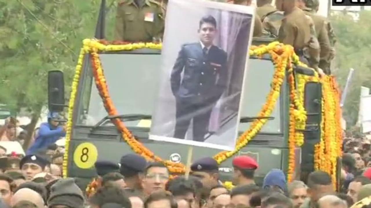 ಇನ್ನು 19 ದಿನಗಳಲ್ಲಿ ಹಸೆಮಣೆ ಏರಬೇಕಾದ ಯೋಧ ಮಸಣಕ್ಕೆ