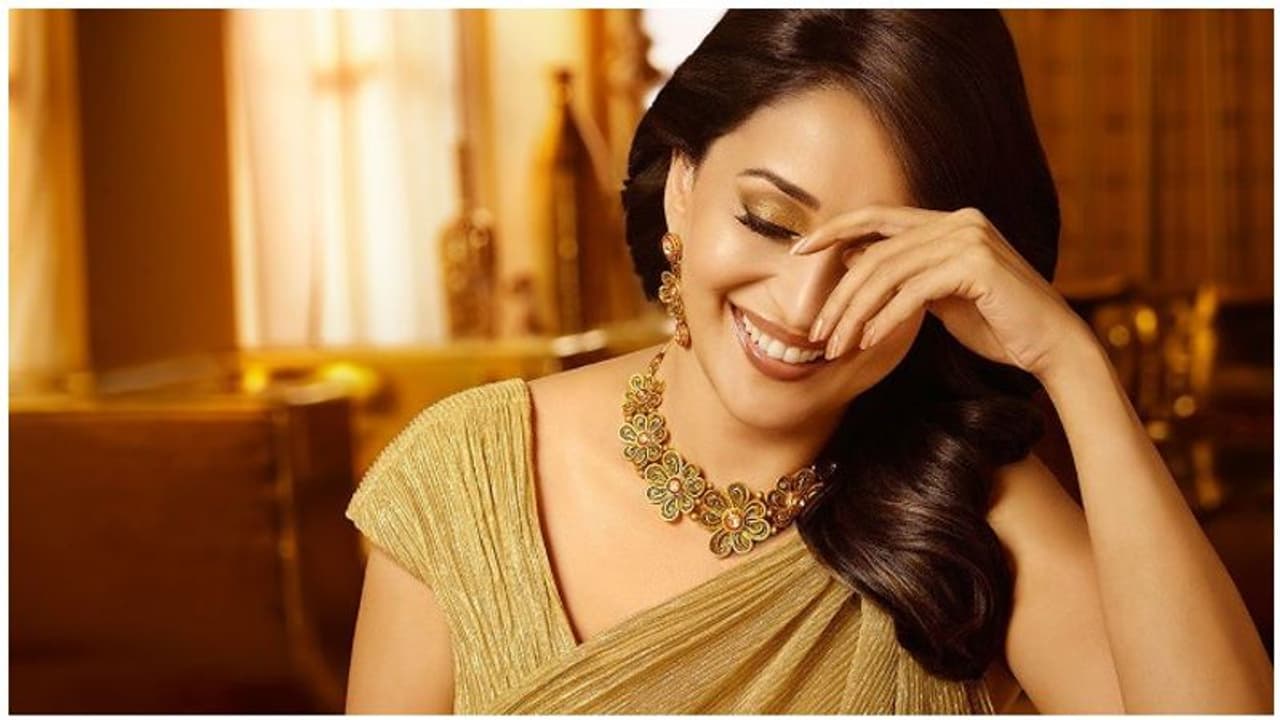 புல்வாமா தீவிரவாத தாக்குதல்... நடிகர் நடிகைகளுக்கு நேர்ந்த பரிதாபம்..! புல்வாமா தீவிரவாத தாக்குதல்... நடிகர் நடிகைகளுக்கு நேர்ந்த பரிதாபம்..!