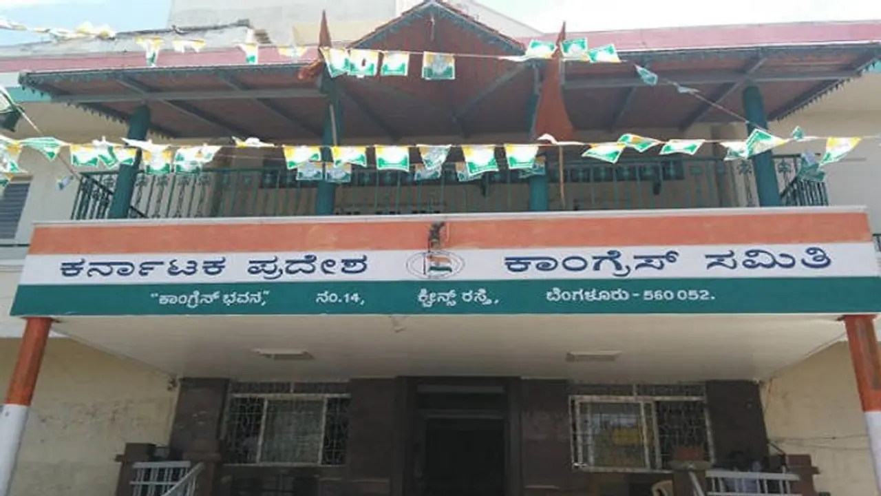 'ನನಗೆ ಪಕ್ಷಾಂತರ ನಿಷೇಧ ಕಾಯ್ದೆ ಅನ್ವಯಿಸಲ್ಲ' 'ನನಗೆ ಪಕ್ಷಾಂತರ ನಿಷೇಧ ಕಾಯ್ದೆ ಅನ್ವಯಿಸಲ್ಲ'