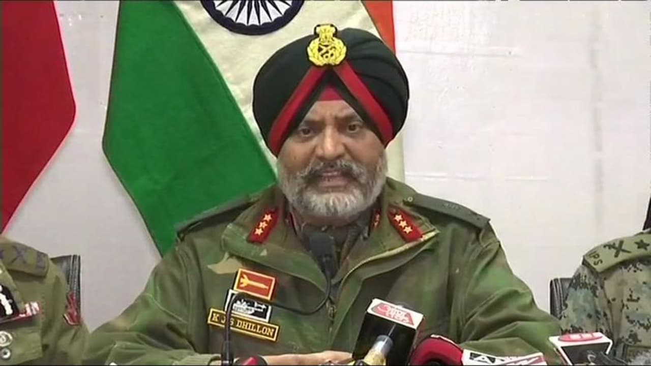 सेना की दो टूक, देश के खिलाफ जो बंदूक उठाएगा, गोली खाएगा
