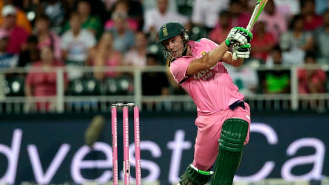 முறியடிக்க கடினமான 2 சாதனைக்கும் அவர் ஒருவர்தான் சொந்தக்காரர்!! அந்த போட்டியில் டிவில்லியர்ஸ் அடிச்சதுதான் உண்மையான காட்டடி முறியடிக்க கடினமான 2 சாதனைக்கும் அவர் ஒருவர்தான் சொந்தக்காரர்!! அந்த போட்டியில் டிவில்லியர்ஸ் அடிச்சதுதான் உண்மையான காட்டடி