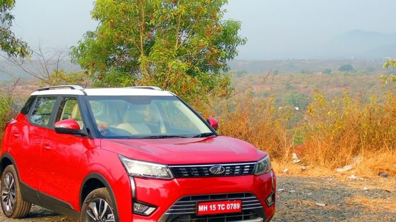 വമ്പന് ബുക്കിംഗുമായി XUV300 കുതിക്കുന്നു വമ്പന് ബുക്കിംഗുമായി XUV300 കുതിക്കുന്നു