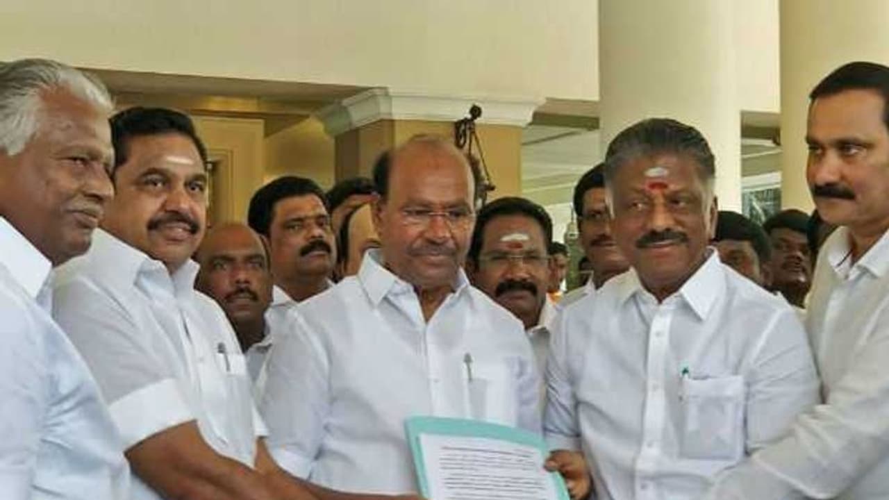 உள்ளாட்சித் தேர்தலிலும் அதிமுகவுடன் பாமக கூட்டணி... அன்புமணி ராமதாஸ் அதிரடி அறிவிப்பு! உள்ளாட்சித் தேர்தலிலும் அதிமுகவுடன் பாமக கூட்டணி... அன்புமணி ராமதாஸ் அதிரடி அறிவிப்பு!