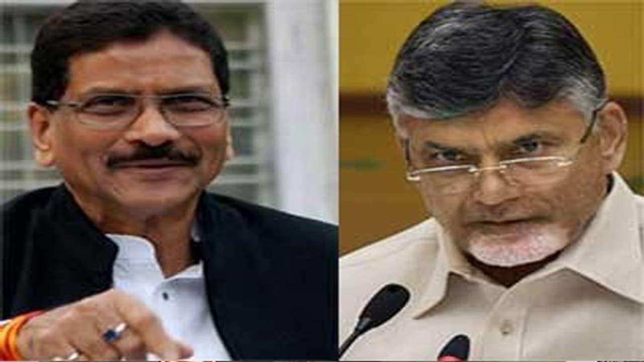 చంద్రబాబుతో తెలంగాణ కాంగ్రెస్ నేత భేటీ చంద్రబాబుతో తెలంగాణ కాంగ్రెస్ నేత భేటీ