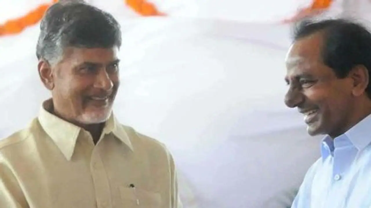 తెలంగాణలో ఆస్తులున్న ఆంధ్రులను వేధిస్తున్నారు: కేసీఆర్ పై చంద్రబాబు ఫైర్ తెలంగాణలో ఆస్తులున్న ఆంధ్రులను వేధిస్తున్నారు: కేసీఆర్ పై చంద్రబాబు ఫైర్