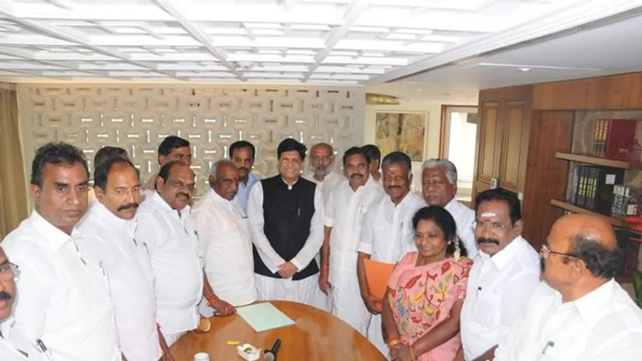 தேர்ந்தெடுக்கப்பட்ட"பிப்ரவரி 19 "ஆம் தேதி..! ஒளிந்திருக்கும் "மாசிமகம் கூட்டணி" ரகசியம் இதோ..! தேர்ந்தெடுக்கப்பட்ட"பிப்ரவரி 19 "ஆம் தேதி..! ஒளிந்திருக்கும் "மாசிமகம் கூட்டணி" ரகசியம் இதோ..!